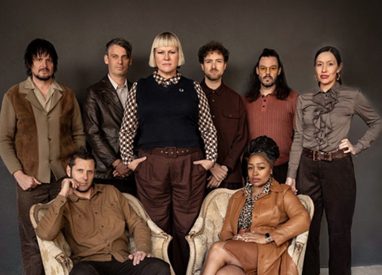 Nicole Bernegger und ihre Soul Family