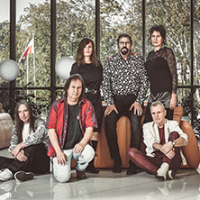 Electric Light Orchestra performed by Phil Bates & Band