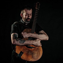Jon Gomm