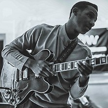 Leon Bridges