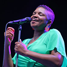 Lizz Wright