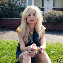 Nina Nesbitt