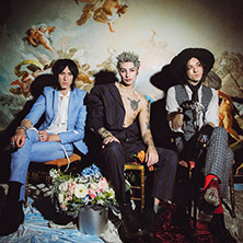 Palaye Royale