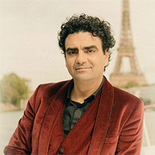 Rolando Villaz&oacute;n