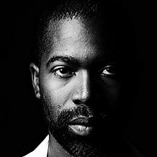 Tigan&aacute; Santana