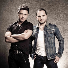 Zez&eacute; Di Camargo