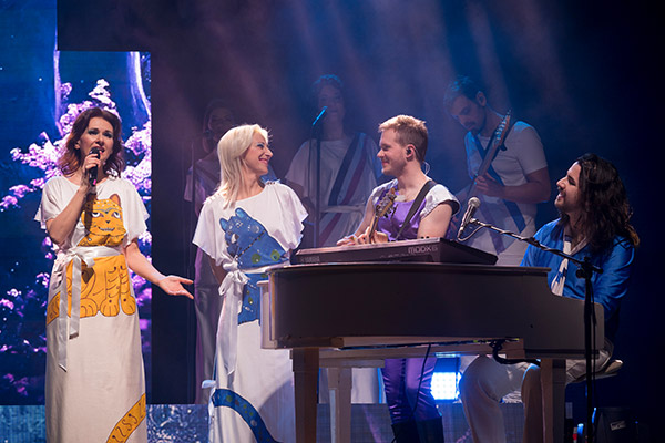 ABBA - The Concert performed by ABBAMUSIC 