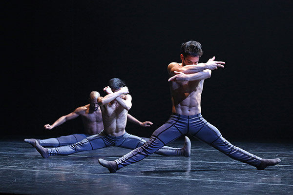 Complexions Contemporary Ballet