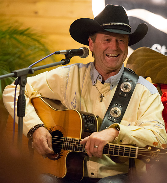 Country Night Gstaad 2020 - George Hug