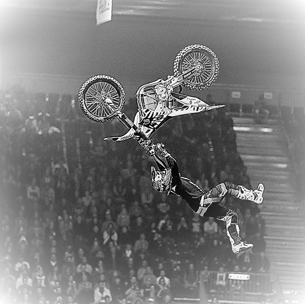 Experience Freestyle Motocross
