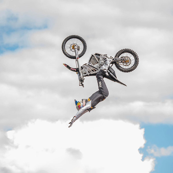 Experience Freestyle Motocross
