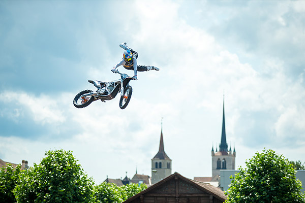 Experience Freestyle Motocross