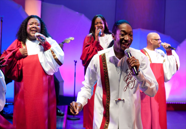 The Harlem Gospel Singers Show 2011