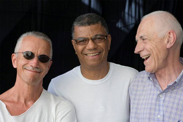 Keith Jarrett & Jack DeJohnette & Gary Peacock 