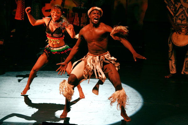 Mother Africa &minus; Circus der Sinne