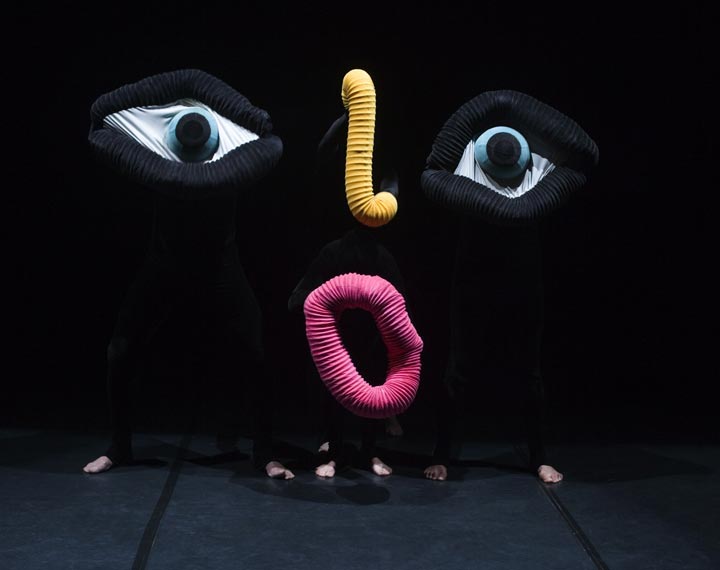 MUMMENSCHANZ Tournee 2011