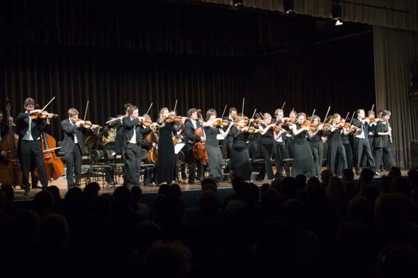 Vorpremiere Mythenforum Schwyz - &copy;  Bernhard Fuchs