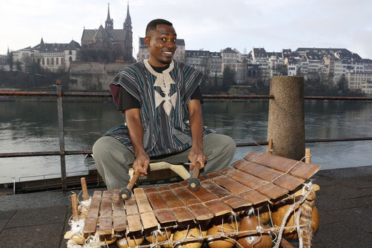 Aaron Bebe Sukura 2015