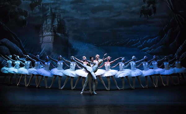 Swan Lake - Royal Classical Ballet