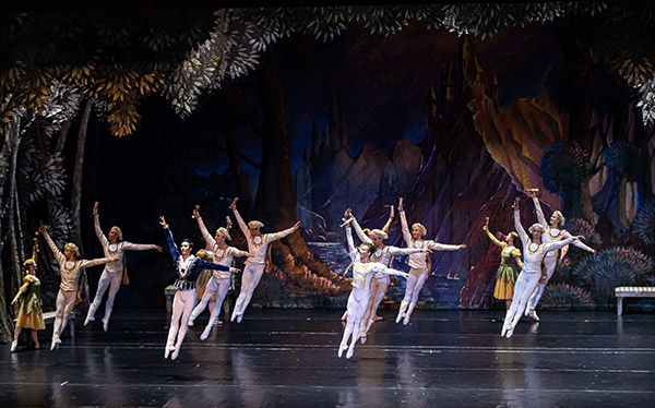 Swan Lake - Royal Classical Ballet