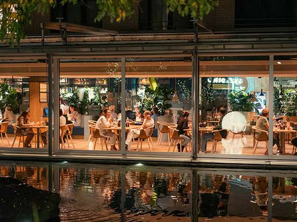 Giardino Restaurant & Bar - Blick vom Garten