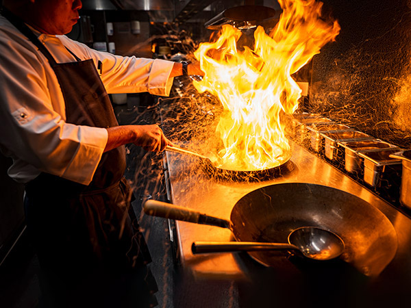 Live Cooking im Restaurant Y&ugrave;