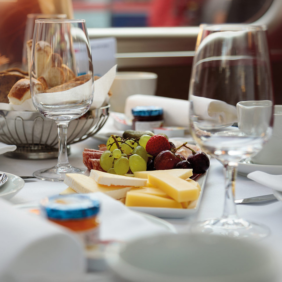 Brunchfahrten im Roten Doppelpfeil